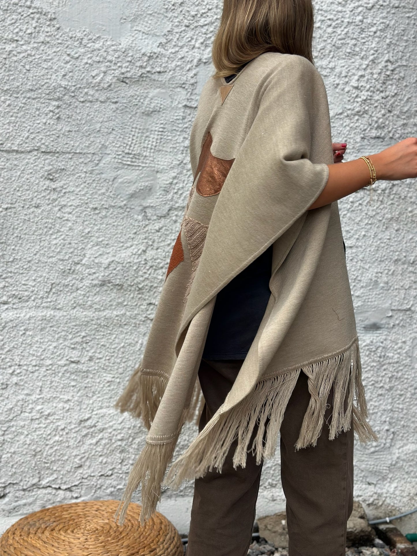 Ruana Justina Beige