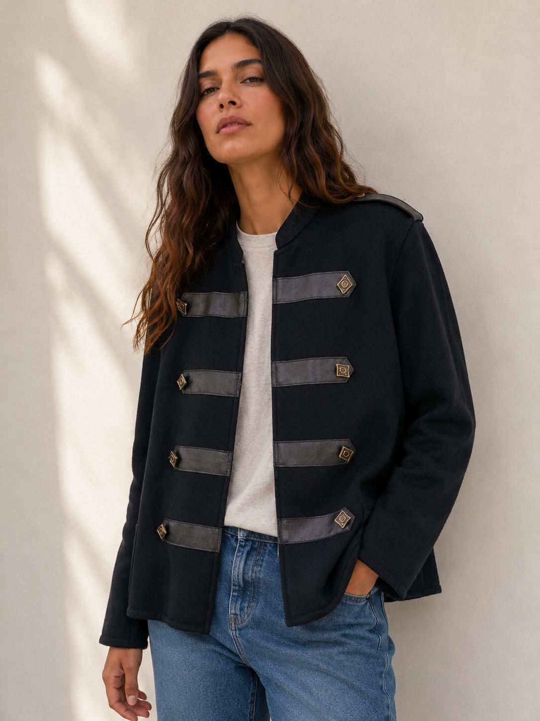 Campera Clohe Negra